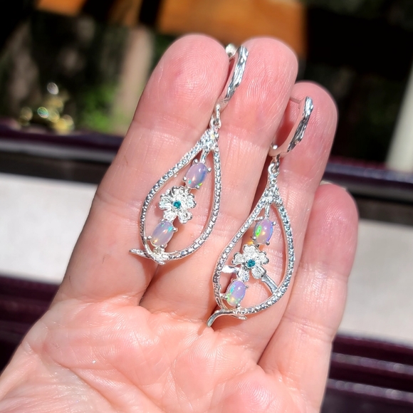 STUNNING Fire Opal & Sapphire Sterling floral earrings - Picture 3 of 9